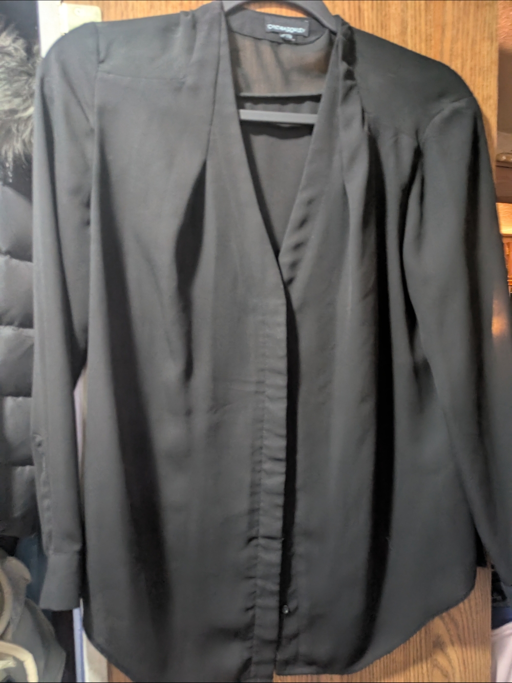 Cynthia Rowley Black V-Neck Long-Sleeve Blouse